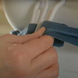Bra buddy - BH aan doen met één functionele hand - Image 3